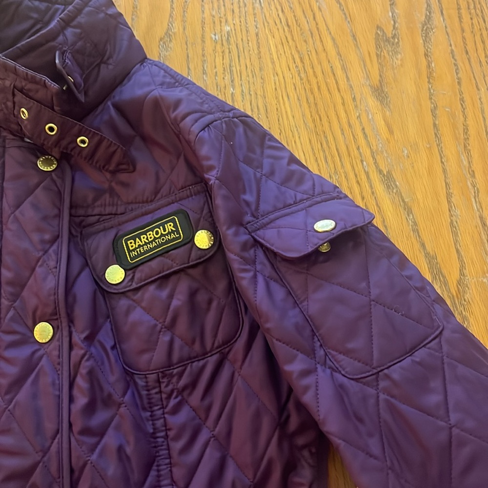 Gorgeous purple belted Barbour jacket sz2 brass/gold toned hardware 5 pockets - Picture 9 of 9